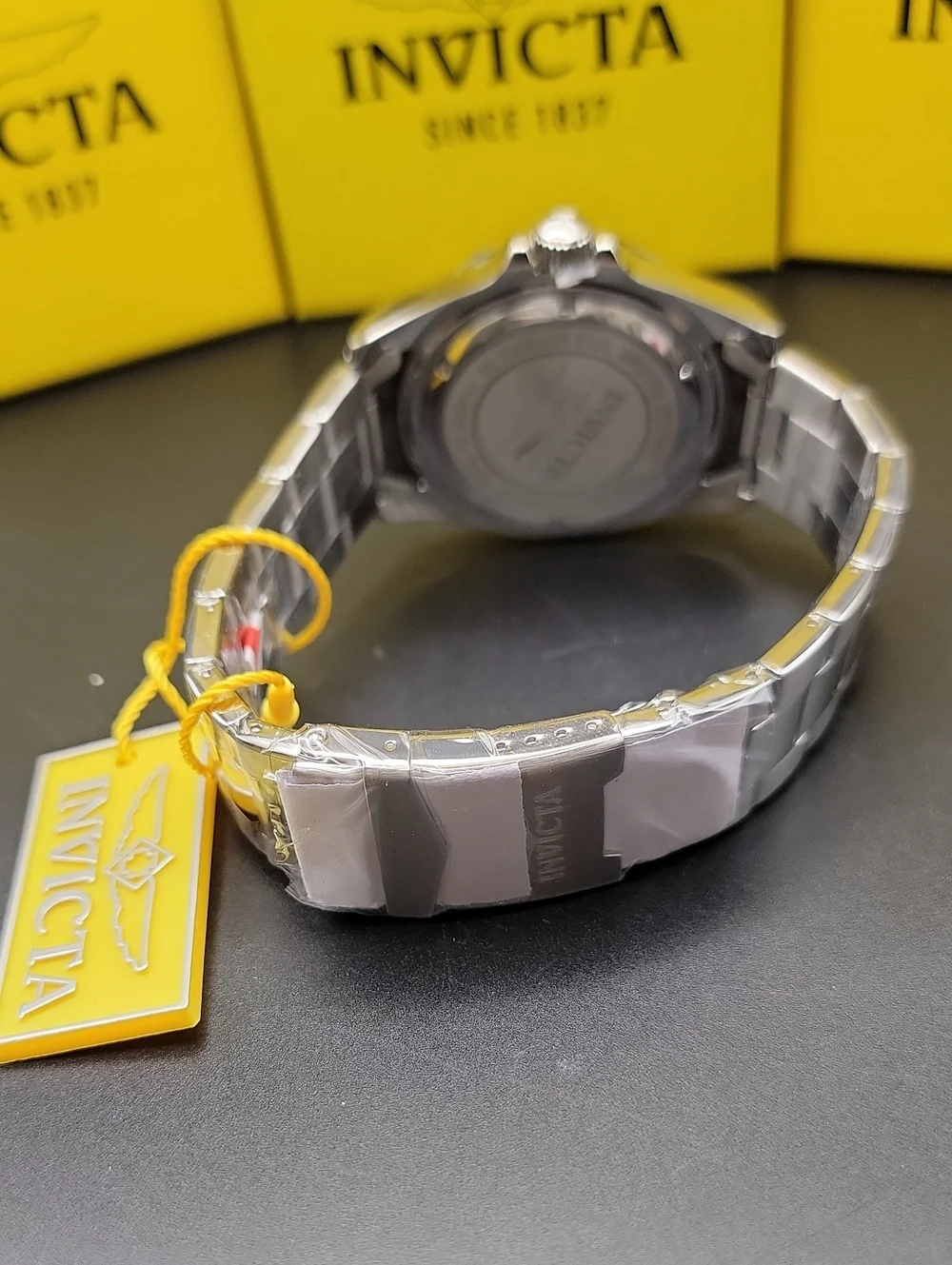 NEW ⌚️ Invicta Pro Diver Kromatyk Men's Watch - 43mm. Steel 50504 Sunray Red